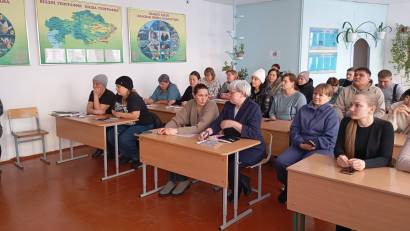 2026 жылғы 10 ақпан күні  «Казанка жалпы орта білім беретін мектебінде» КММ  «Позитивті мағыналар аумағы» атты психологиялық онкүндік аясында ата-аналарға арналған «Мен неге сүйене аламын?» тақырыбында тренинг-дәріс өткізілді. Бұл шара ішкі тұрақтылық пен
