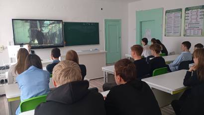 2026 жылғы 7 сәуірде "Казанка жалпы орта білім беретін мектебі" КММ «Адал Азамат» бағдарламасы аясында оқушылармен профилактикалық диалог өткізілді. Кездесу барысында балалар буллинг және есірткі қылмыстары тақырыптарын қозғайтын «Хулиганка» және «Не книж